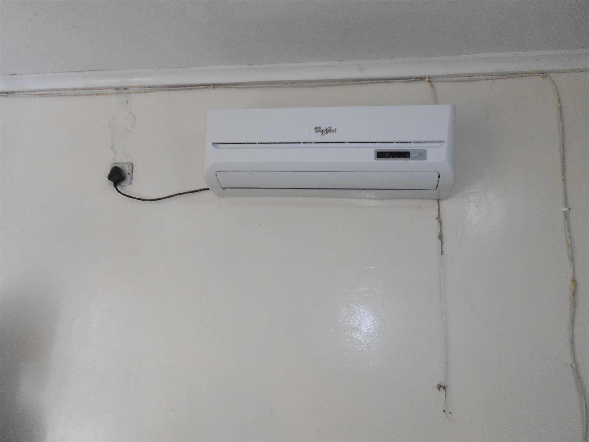 Comfort Corner Guesthouse ลิฟวิงสโตน ภายนอก รูปภาพ