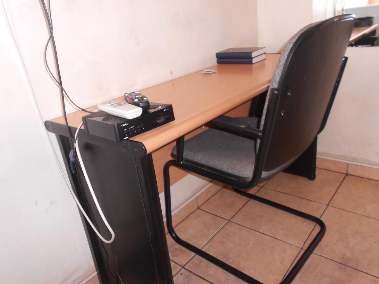 Comfort Corner Guesthouse ลิฟวิงสโตน ภายนอก รูปภาพ