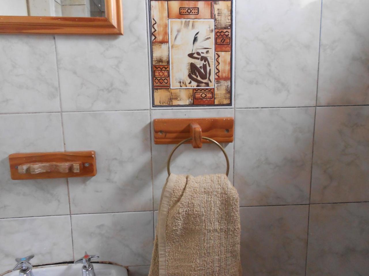 Comfort Corner Guesthouse ลิฟวิงสโตน ภายนอก รูปภาพ